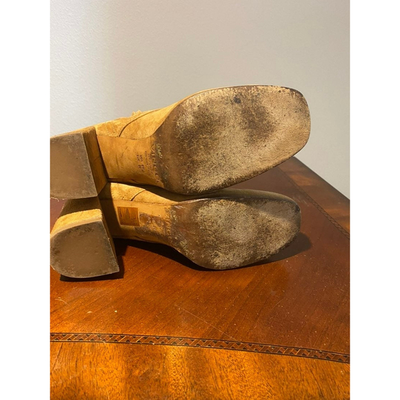 Vince -Halle Flare Heel Bootie Size 8 - Picture 9 of 12